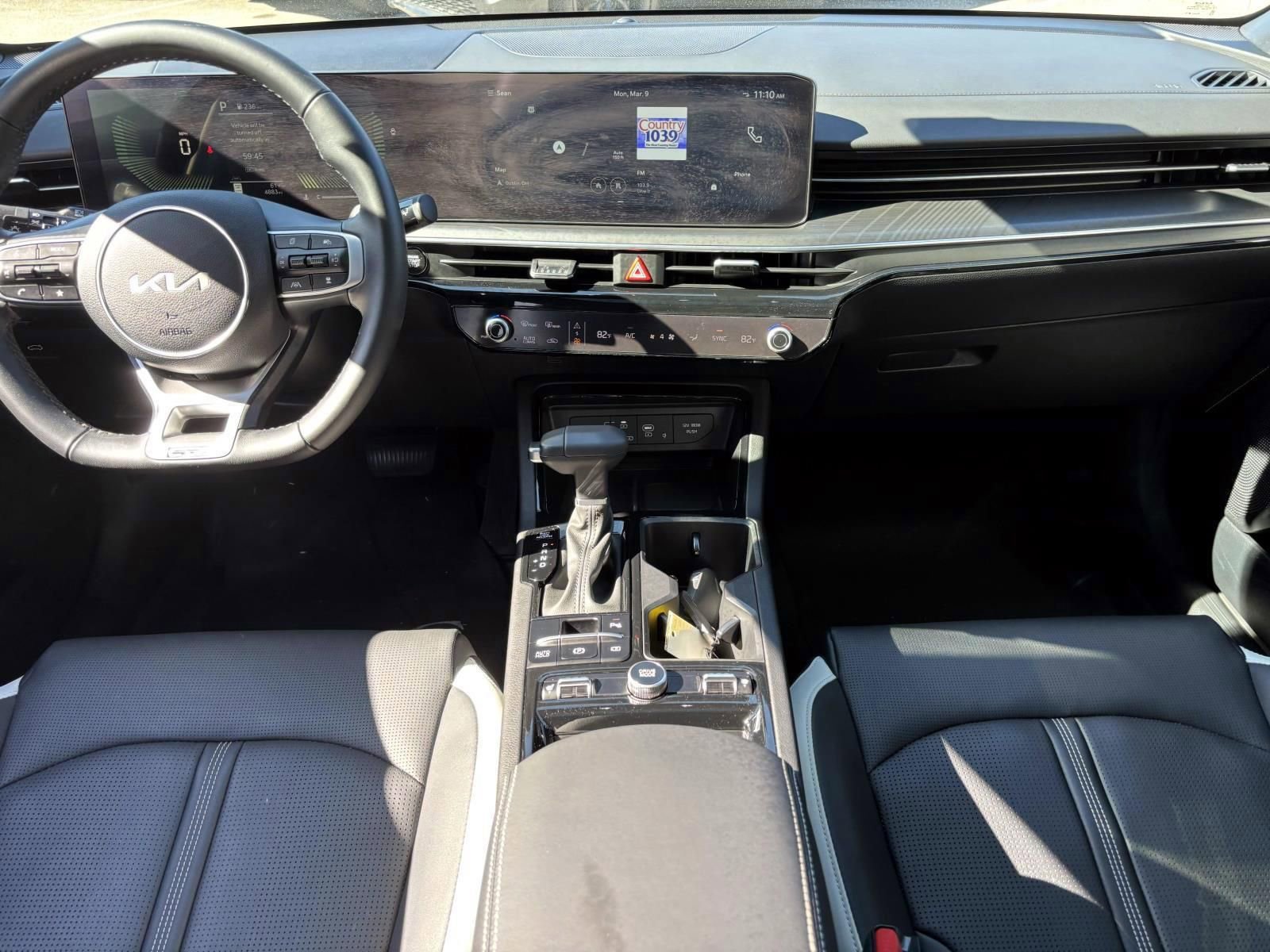 Used 2025 Kia K5 GT-Line w/ GT-Line Premium Package image 31