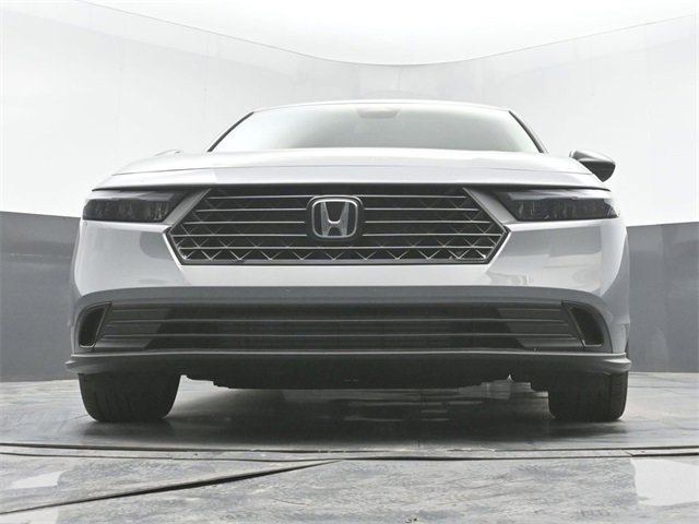 Used 2025 Honda Accord SE image 42