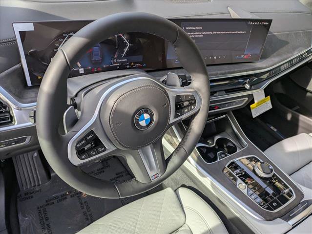 New 2026 BMW X7 xDrive40i w/ M Sport Package image 3