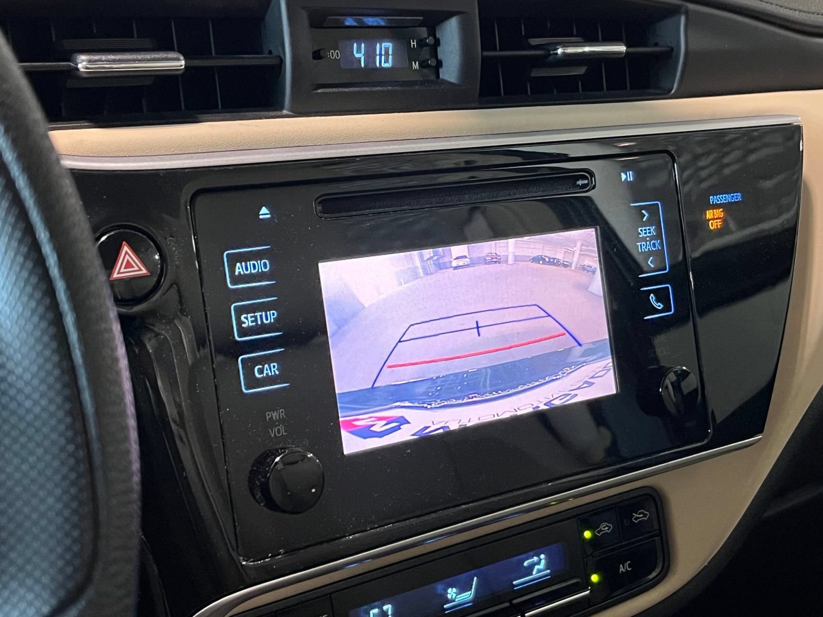 Used 2019 Toyota Corolla LE FWD image 20