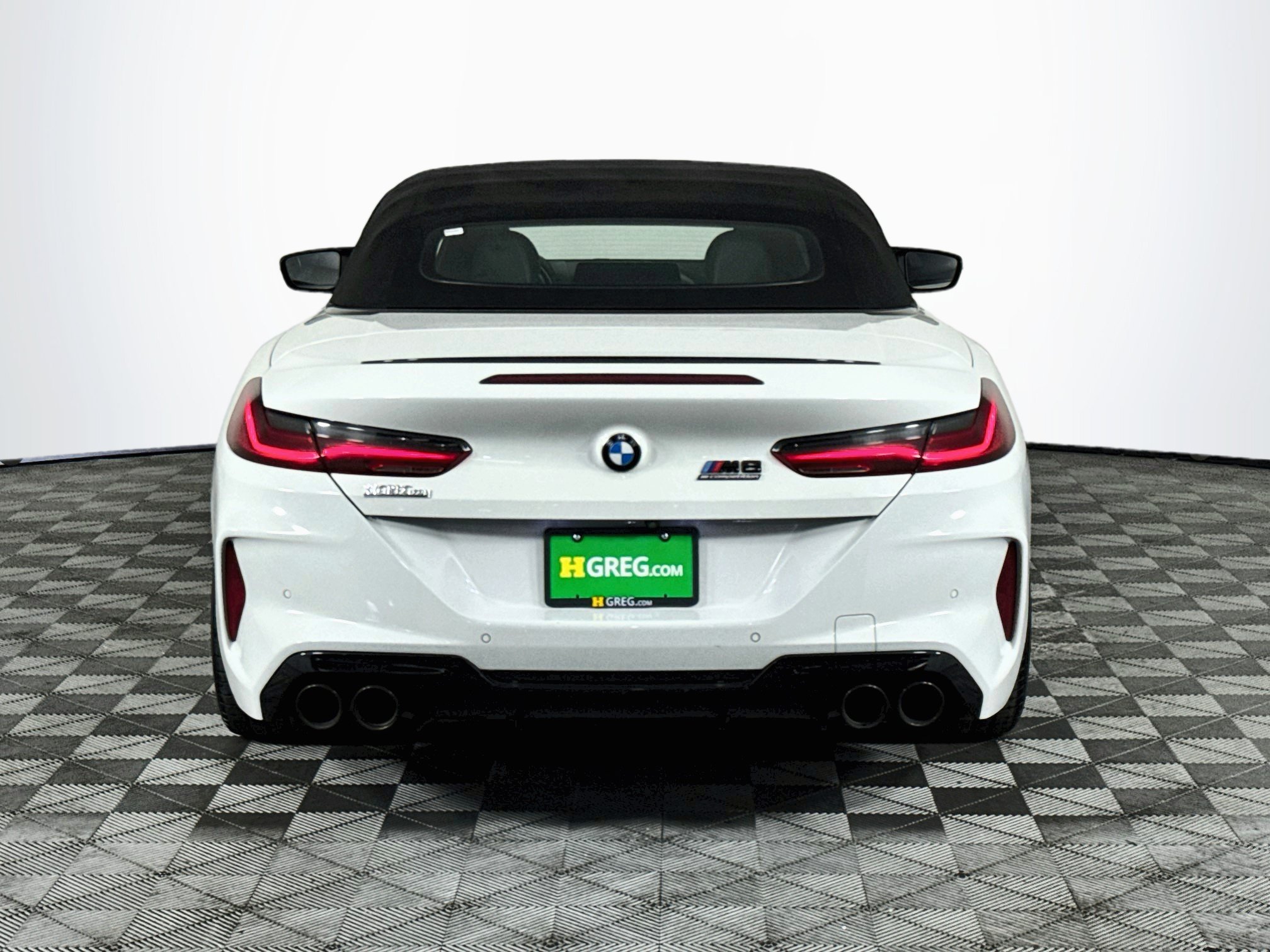 Used 2023 BMW M8 Competition AWD/4WD image 7