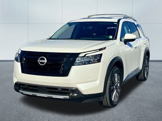 Certified 2023 Nissan Pathfinder SL w/ SL Premium Package image 6