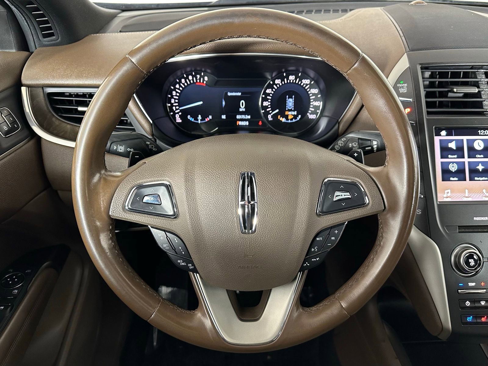 Used 2018 Lincoln MKC Reserve image 8