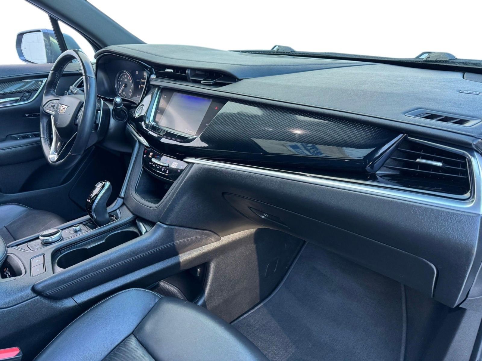 Used 2020 Cadillac XT6 Sport image 13