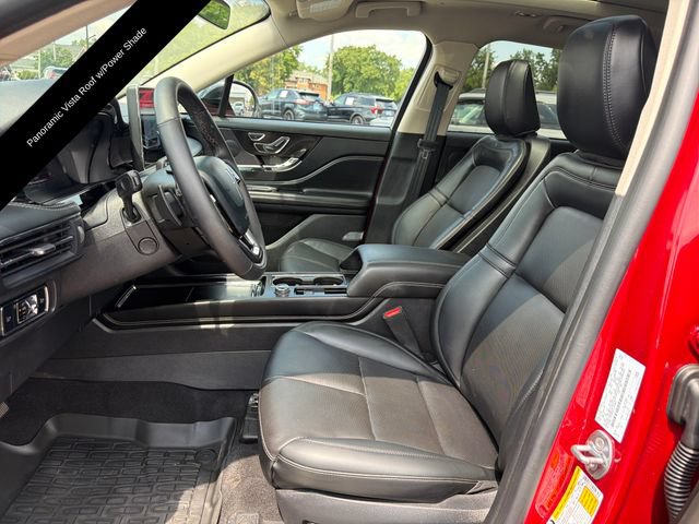Certified 2024 Lincoln Corsair AWD w/ Equipment Group 101A image 12