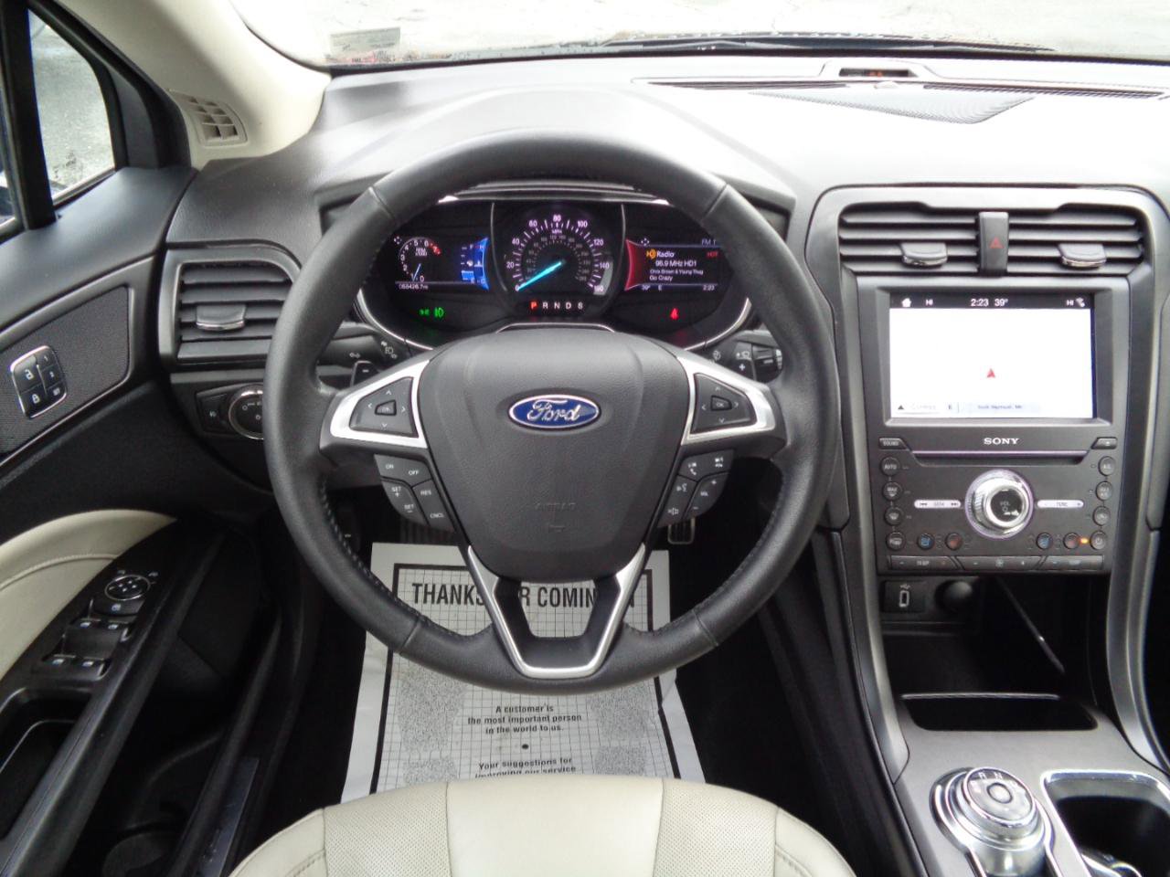 Used 2017 Ford Fusion Titanium image 28