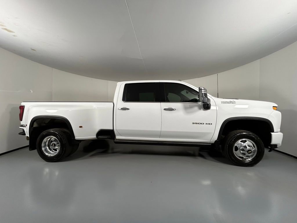 Used 2023 Chevrolet Silverado 3500 High Country image 8