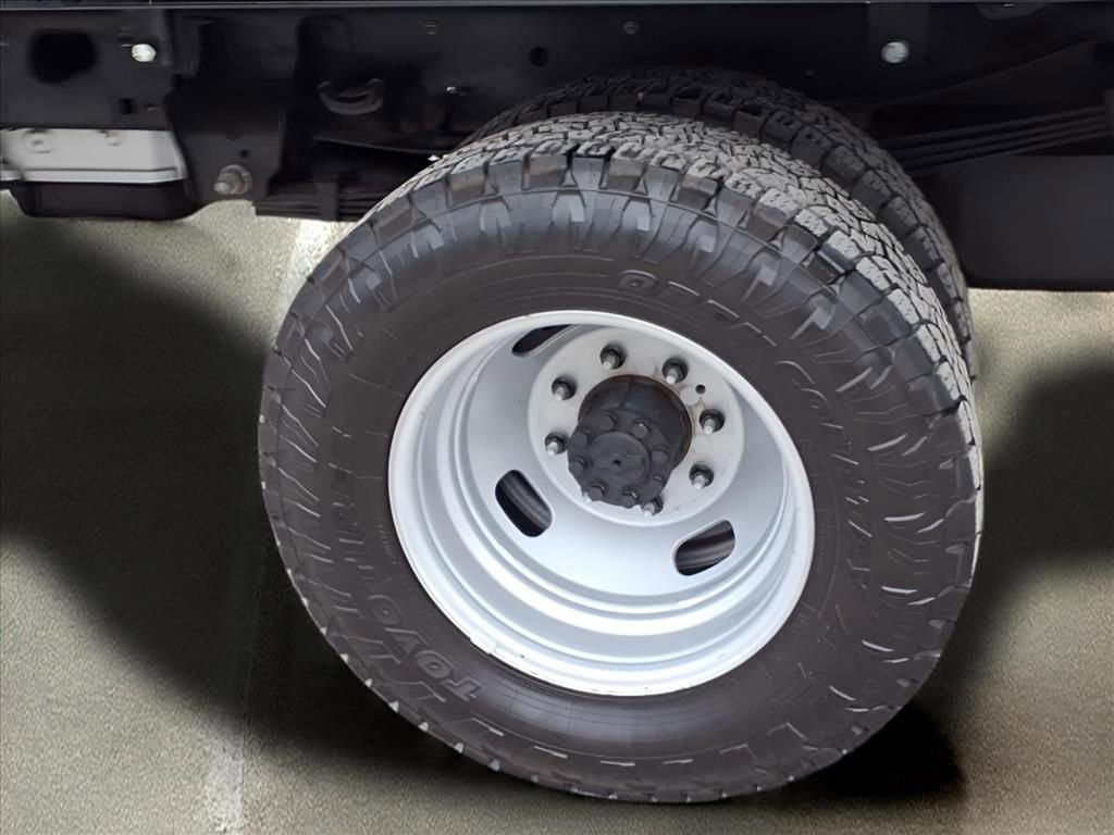 Used 2024 Ford F350 XL w/ Snow Plow Prep Package AWD/4WD image 12