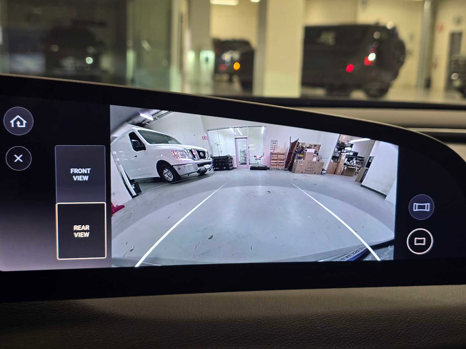 Used 2023 Lucid Air Touring image 31