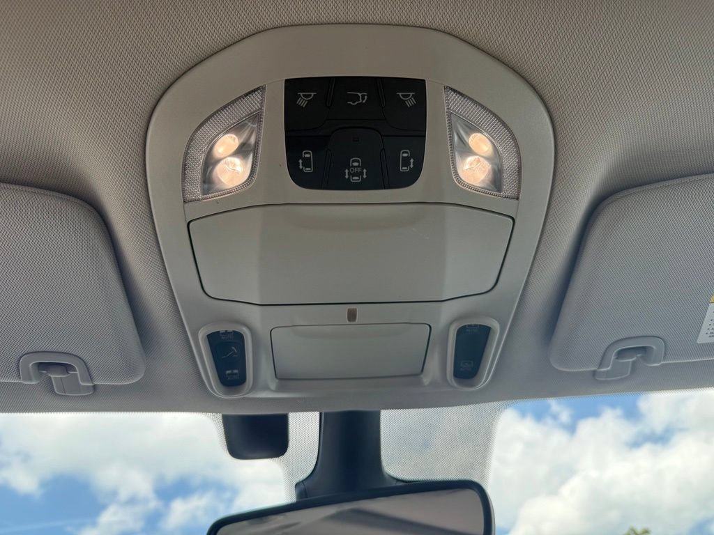 Used 2021 Chrysler Pacifica Limited w/ Premium & Safety Sphere Group AWD/4WD image 24
