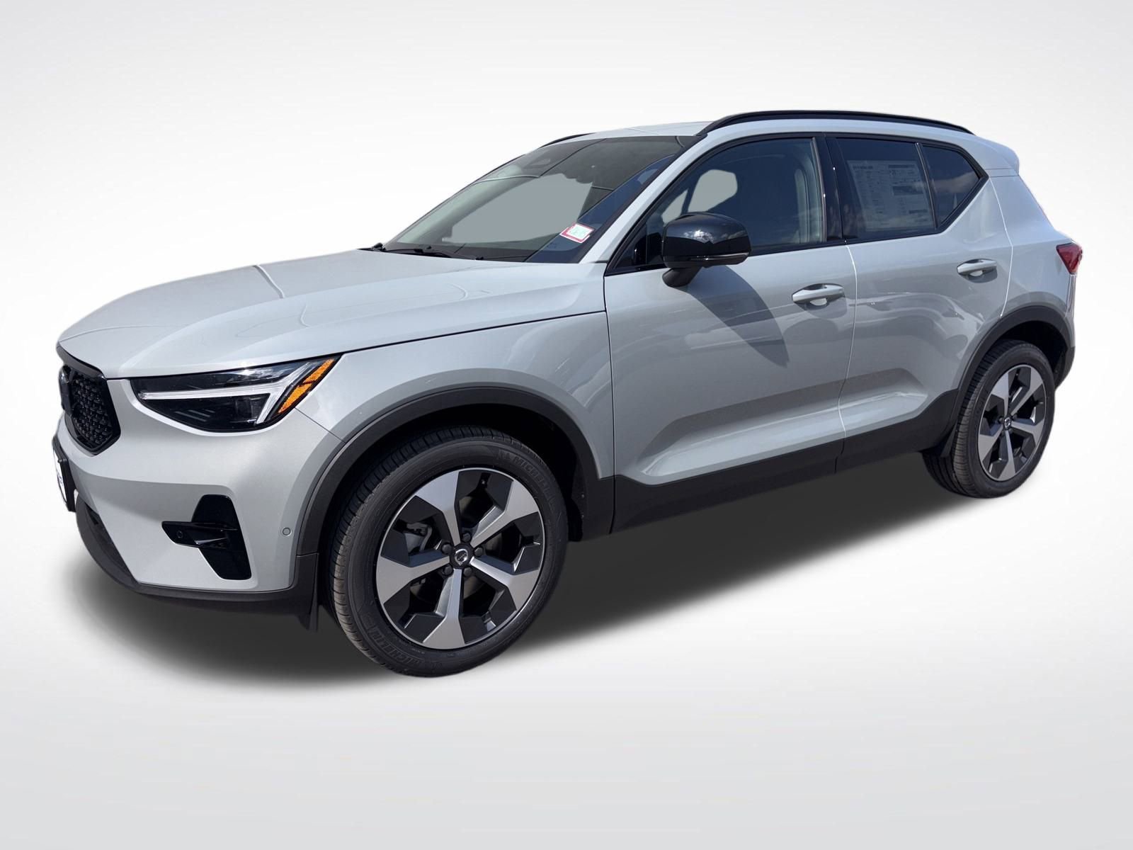 New 2026 Volvo XC40 B5 Plus w/ Protection Package Premier image 1