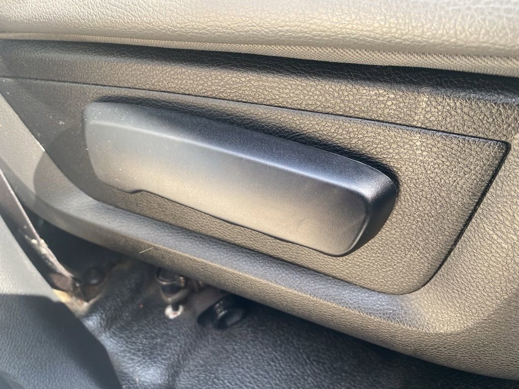 Used 2014 RAM 1500 Tradesman w/ Exterior Appearance Group image 11