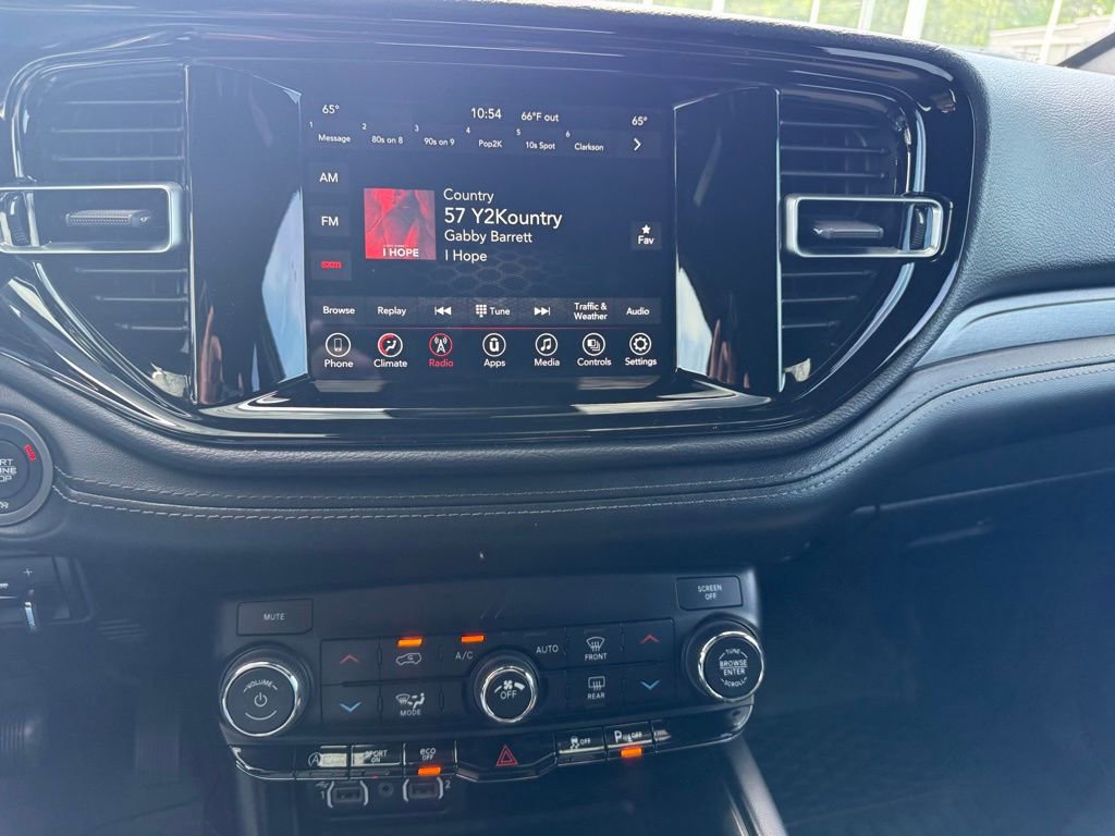 Used 2023 Dodge Durango SXT Launch Edition image 18