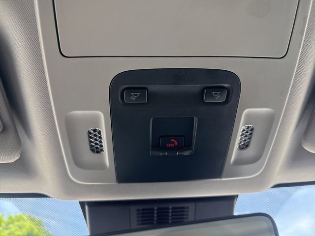 Used 2025 Toyota Camry LE w/ Convenience Package FWD image 34