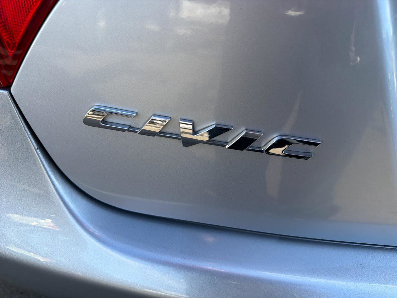 Used 2010 Honda Civic DX-VP image 7