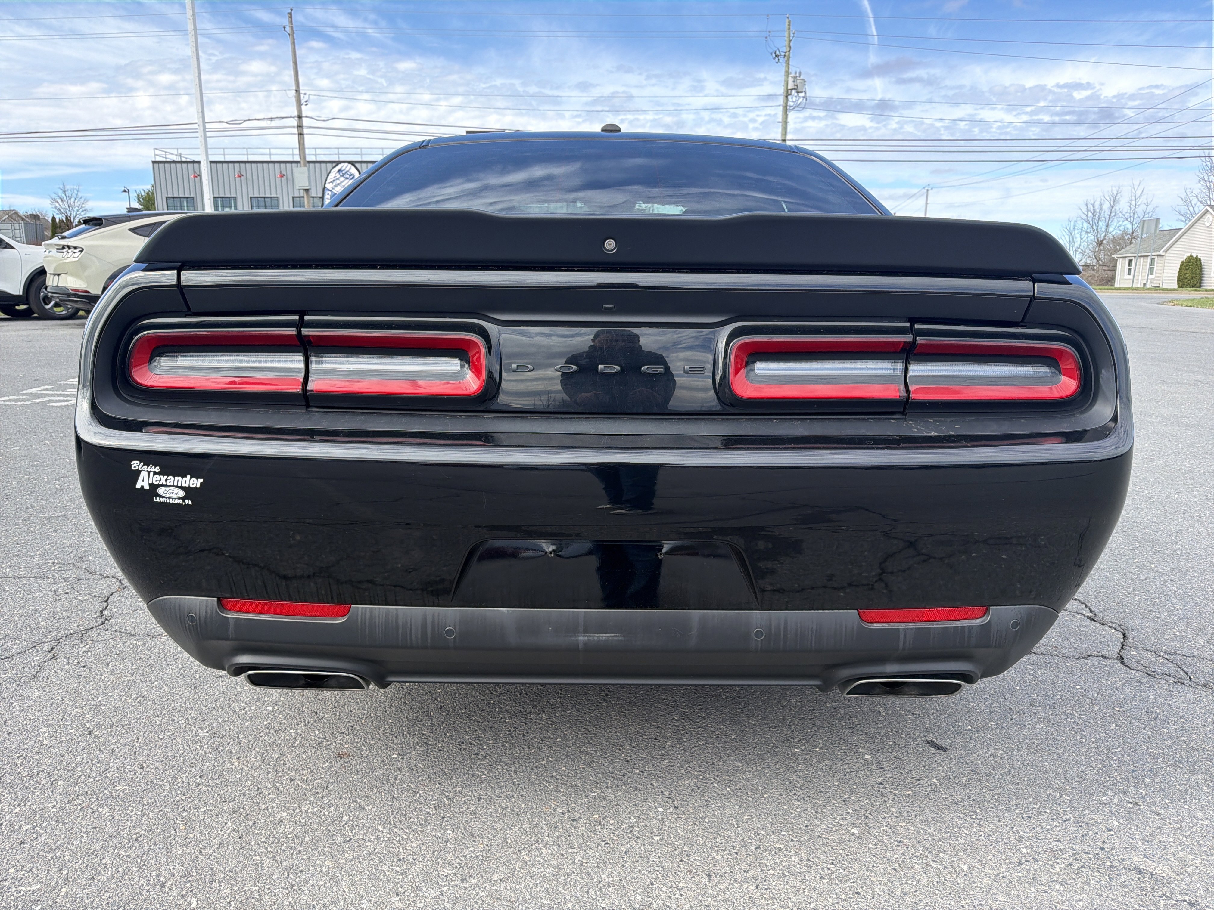Used 2021 Dodge Challenger R/T w/ Driver Convenience Group image 4