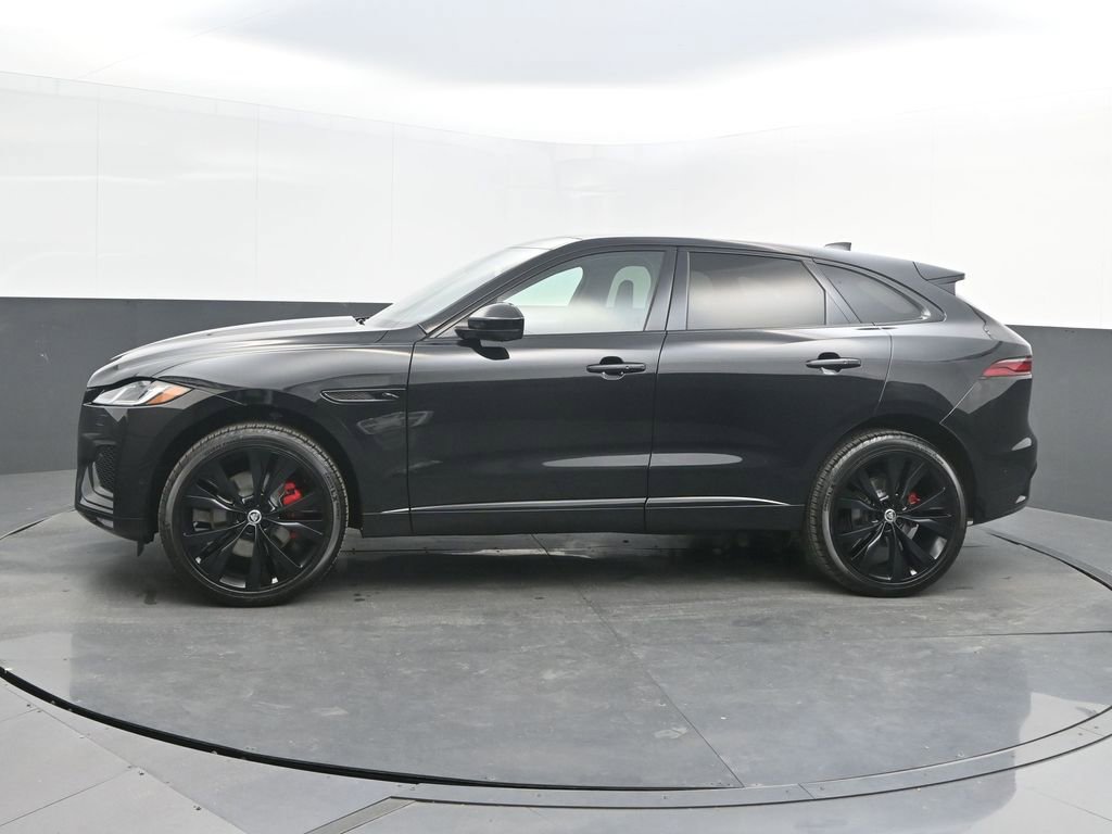 Certified 2025 Jaguar F-PACE R-Dynamic S image 2