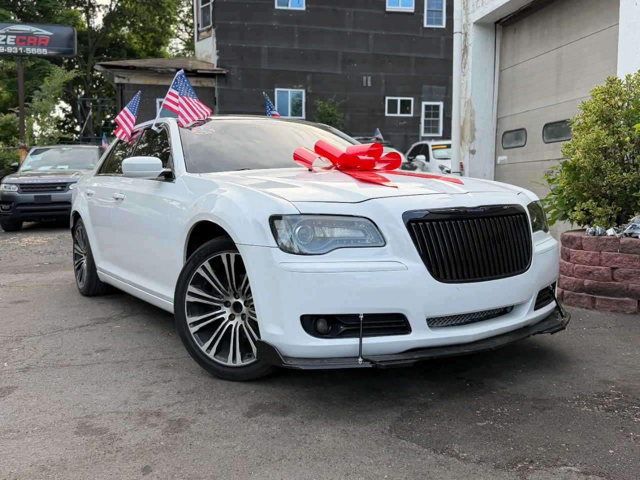 Used 2012 Chrysler 300 S RWD image 22