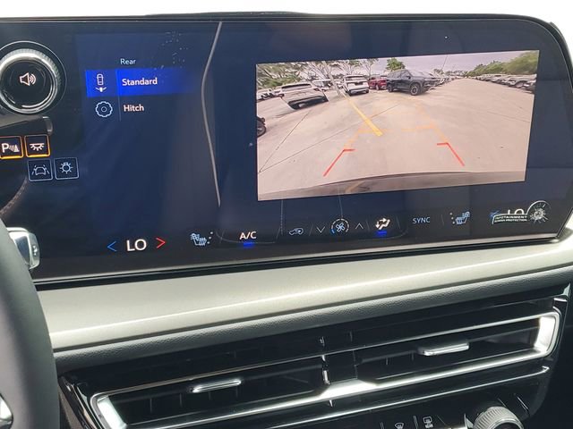 New 2026 Chevrolet Traverse LT FWD image 14