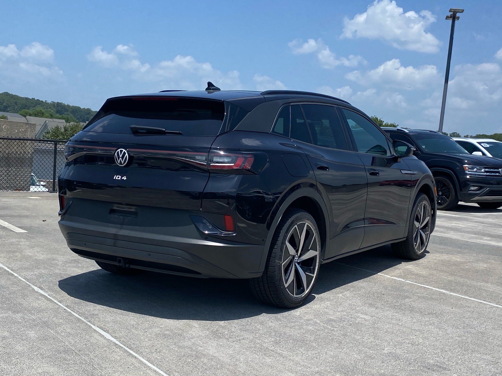 Certified 2023 Volkswagen ID.4 Pro S AWD/4WD image 2