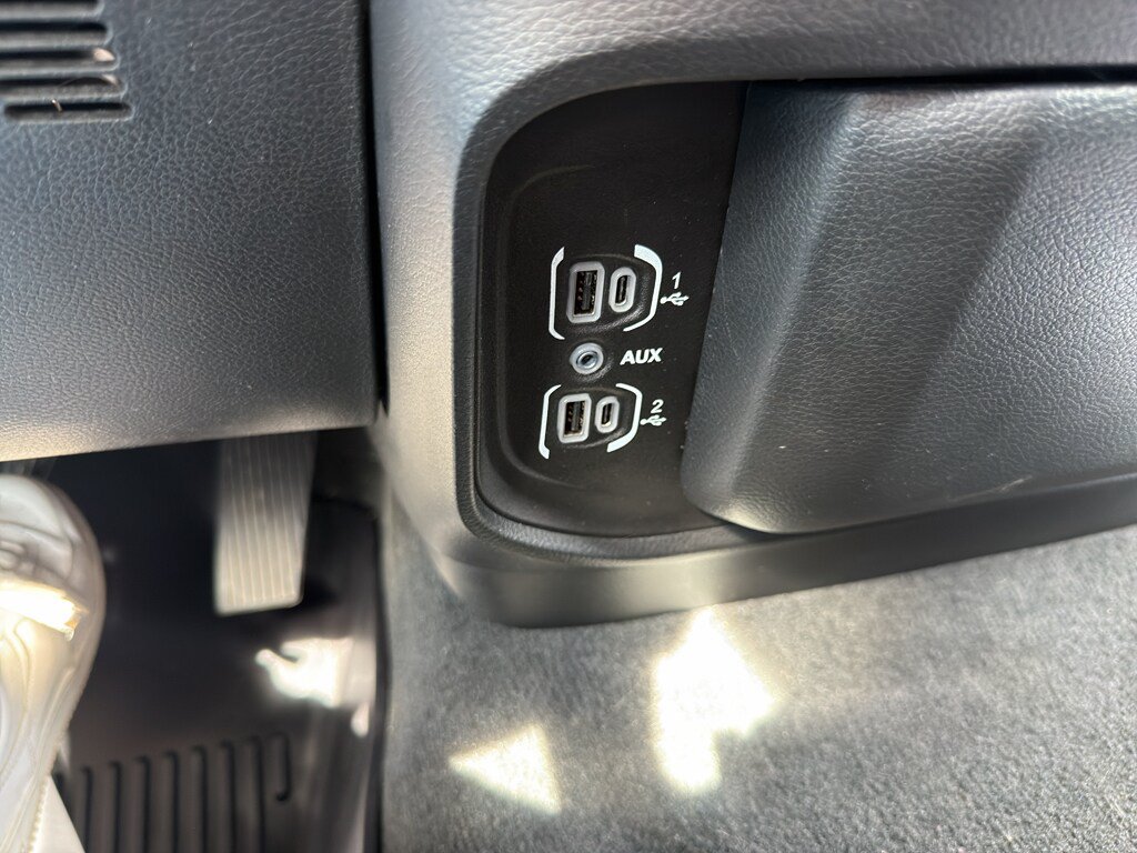 Used 2022 RAM 1500 Big Horn AWD/4WD image 21
