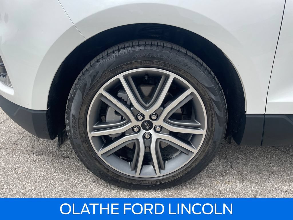 Certified 2024 Ford Edge Titanium w/ Equipment Group 301A AWD/4WD image 30