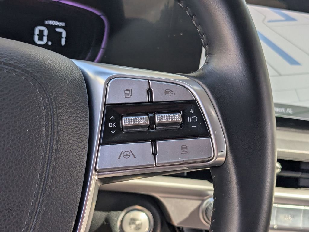 Used 2025 Kia Telluride S image 28