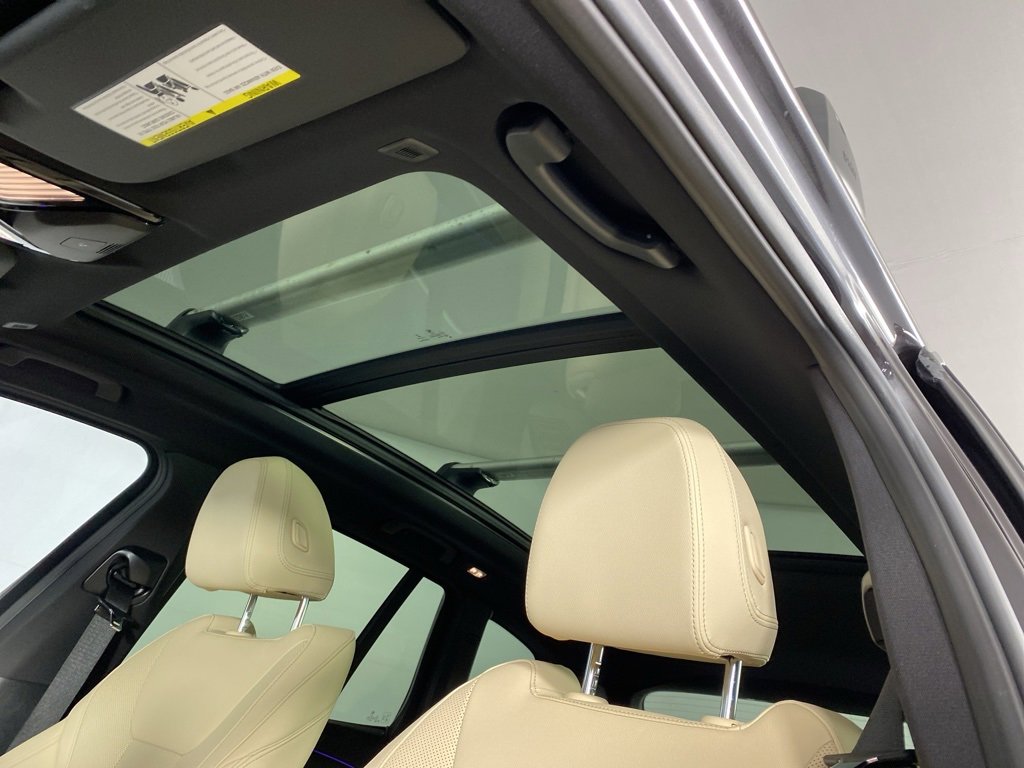 Used 2023 BMW X3 xDrive30i w/ Premium Package w/ZPA image 11