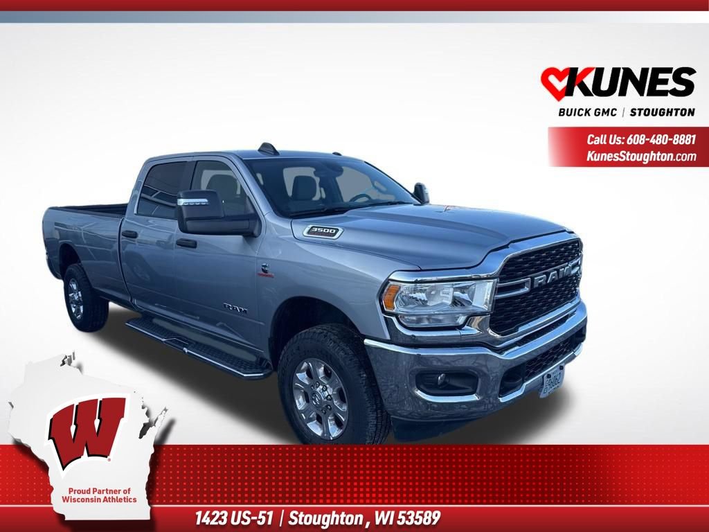 Used 2024 RAM 3500 Big Horn AWD/4WD image 1