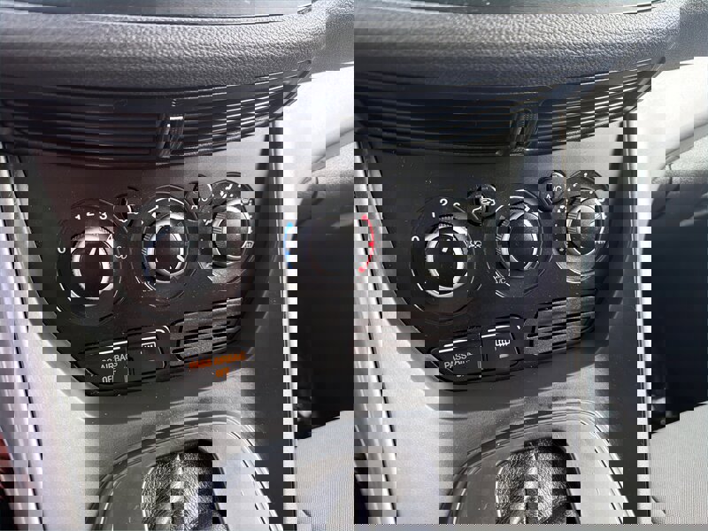 Used 2015 Ford Escape SE image 22