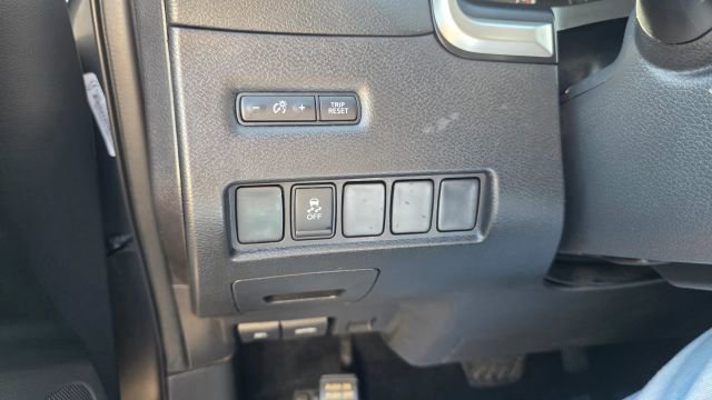 Used 2016 Nissan Murano S AWD/4WD image 15