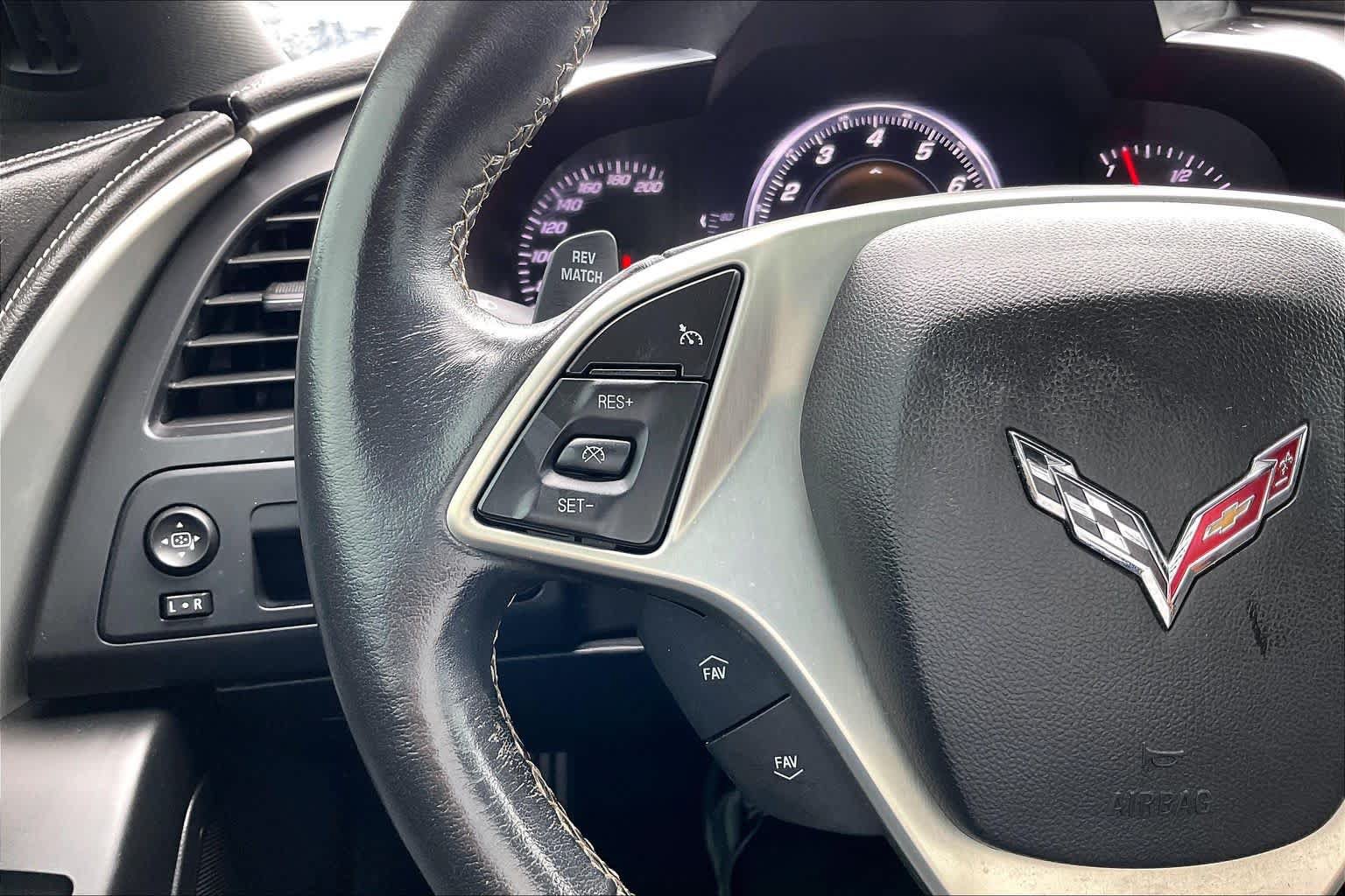Used 2016 Chevrolet Corvette Stingray Coupe RWD image 19