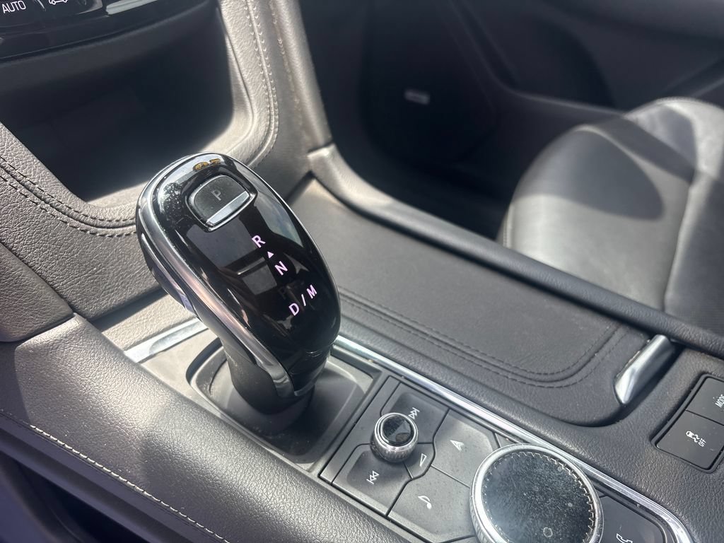 Used 2020 Cadillac XT6 Premium Luxury FWD image 31