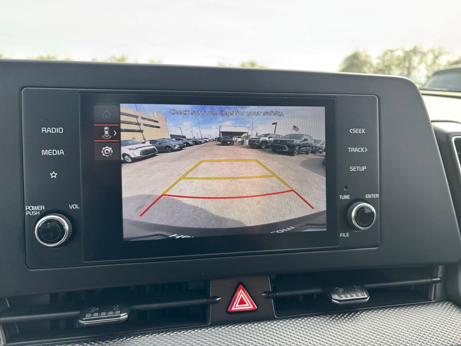 Used 2025 Kia Sportage LX image 22