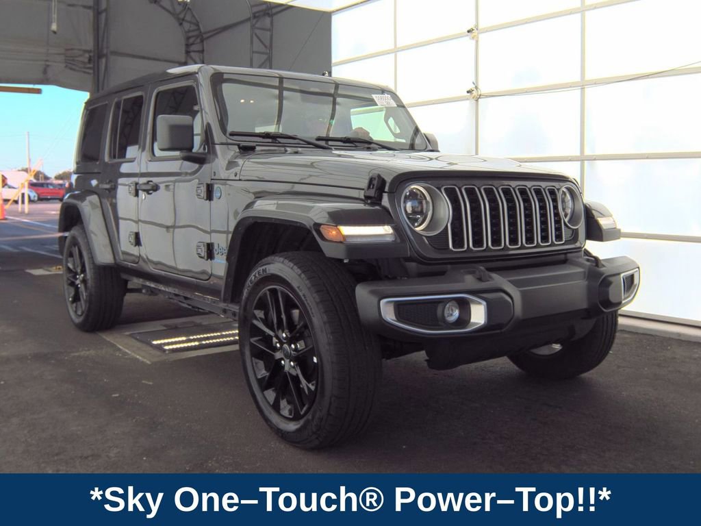 Used 2025 Jeep Wrangler Unlimited Sahara w/ Safety Group image 2