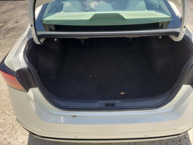 Used 2024 Nissan Altima 2.5 SV FWD image 9