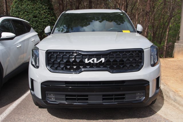 Used 2024 Kia Telluride SX Prestige X-Line image 3
