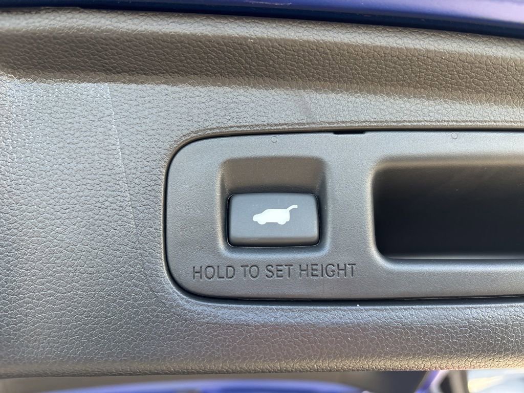 Used 2025 Honda CR-V EX-L image 28