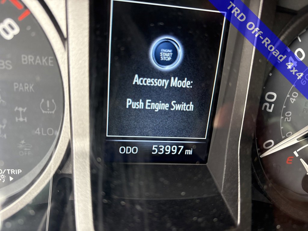 Used 2022 Toyota Tacoma TRD Off-Road image 8
