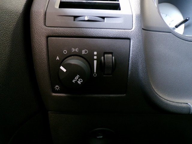 Used 2008 Dodge Challenger SRT8 image 14