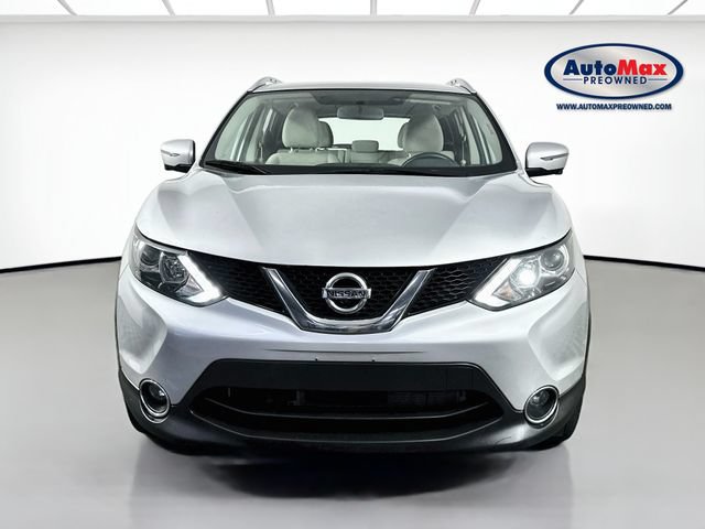 Used 2018 Nissan Rogue Sport SV w/ SV Technology Package AWD/4WD image 6