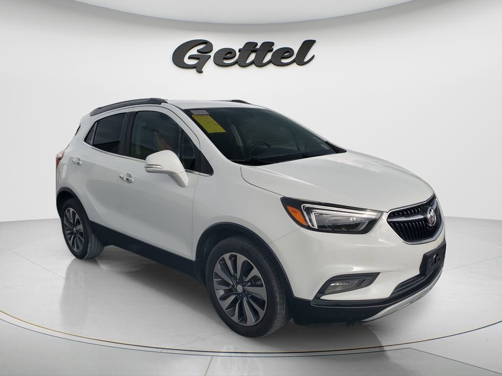 Used 2019 Buick Encore Essence FWD image 3
