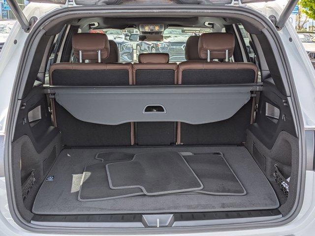 Used 2026 Mercedes-Benz GLB 250 4MATIC image 6