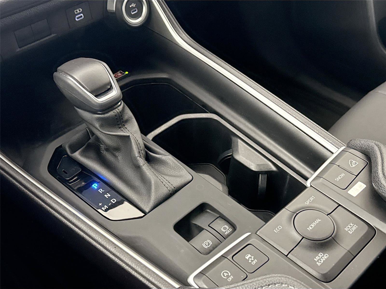 Used 2024 Toyota Grand Highlander XLE image 40