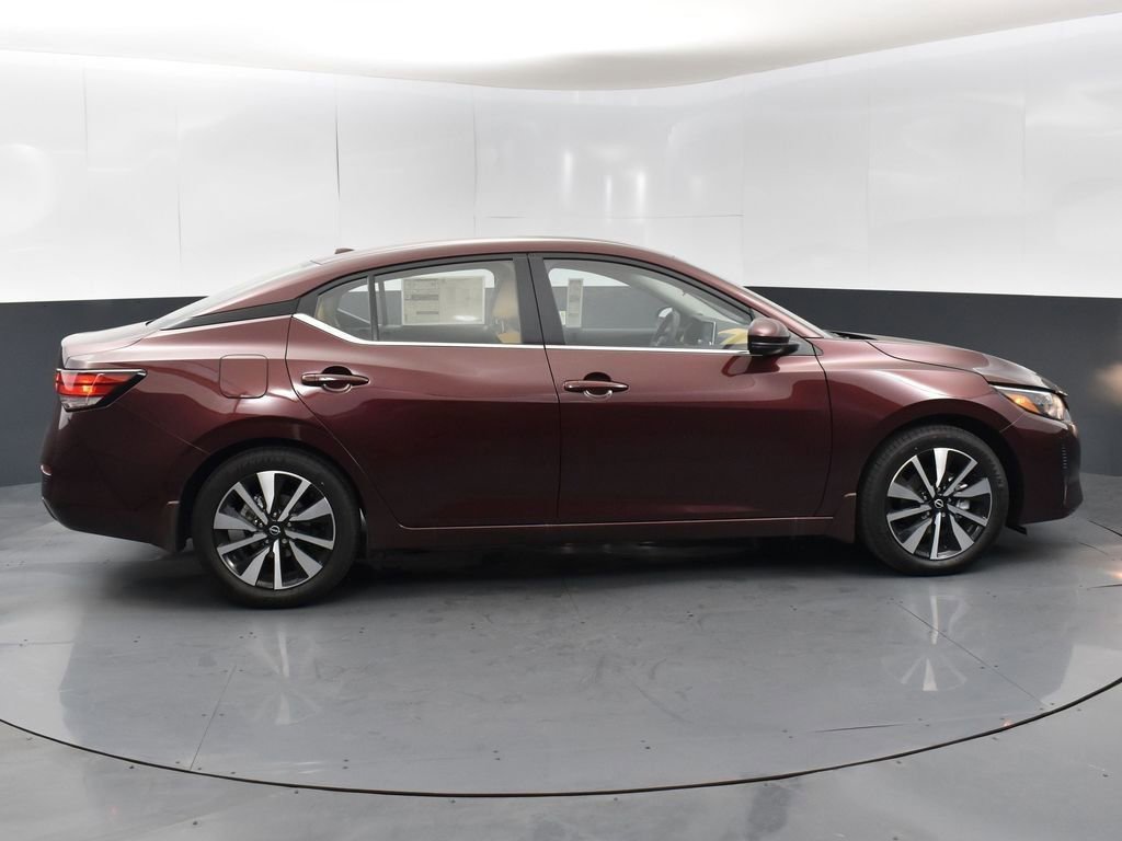 New 2025 Nissan Sentra SV w/ SV Premium Package image 8