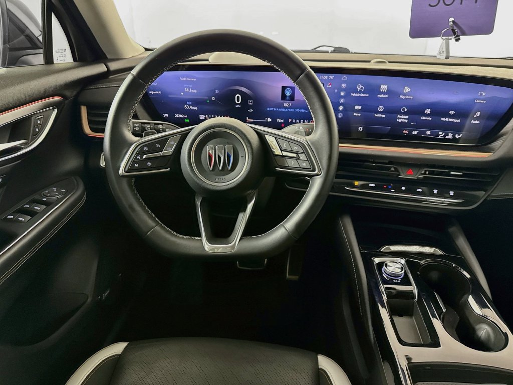Used 2025 Buick Envision Sport Touring AWD/4WD image 25