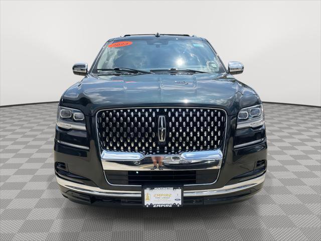 Used 2023 Lincoln Navigator L Black Label image 2