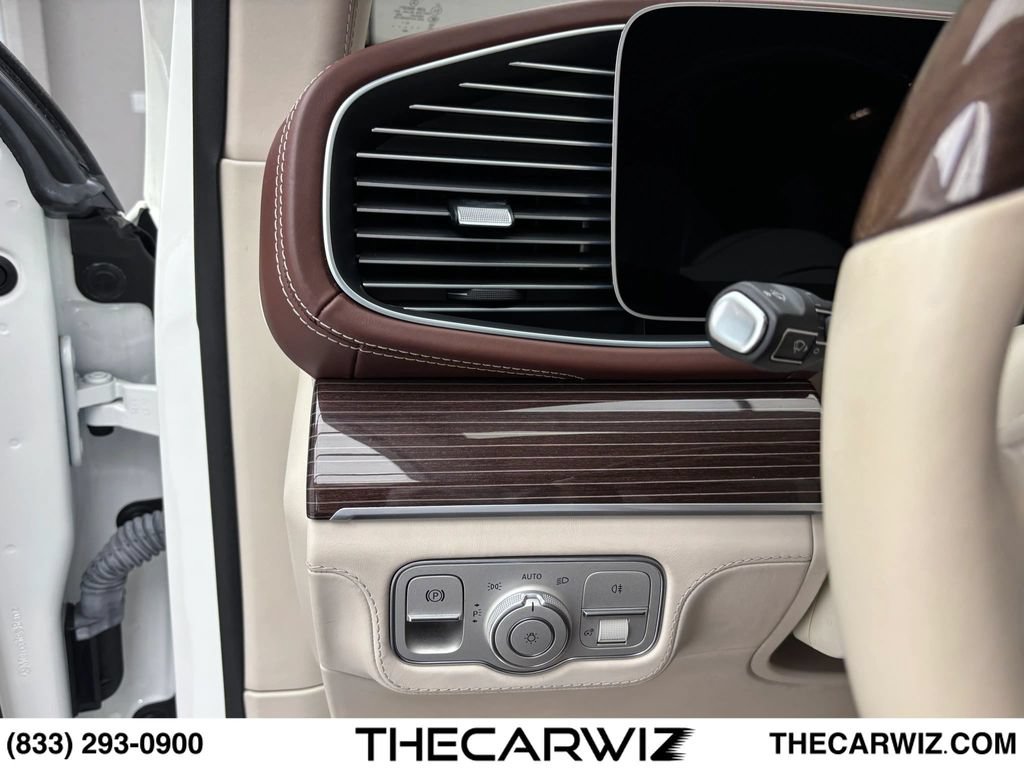 Used 2022 Mercedes-Benz Maybach GLS 600 4MATIC image 68