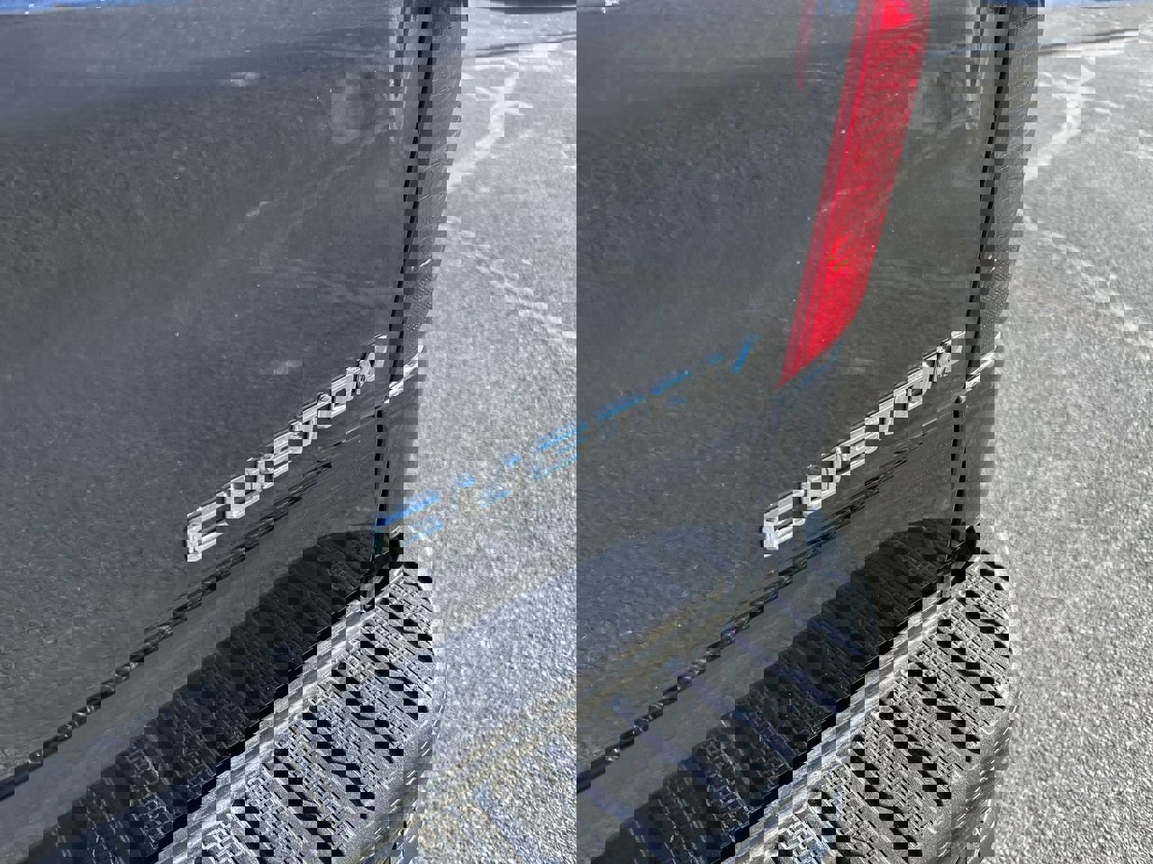 Used 2023 Chevrolet Silverado 1500 Custom image 12