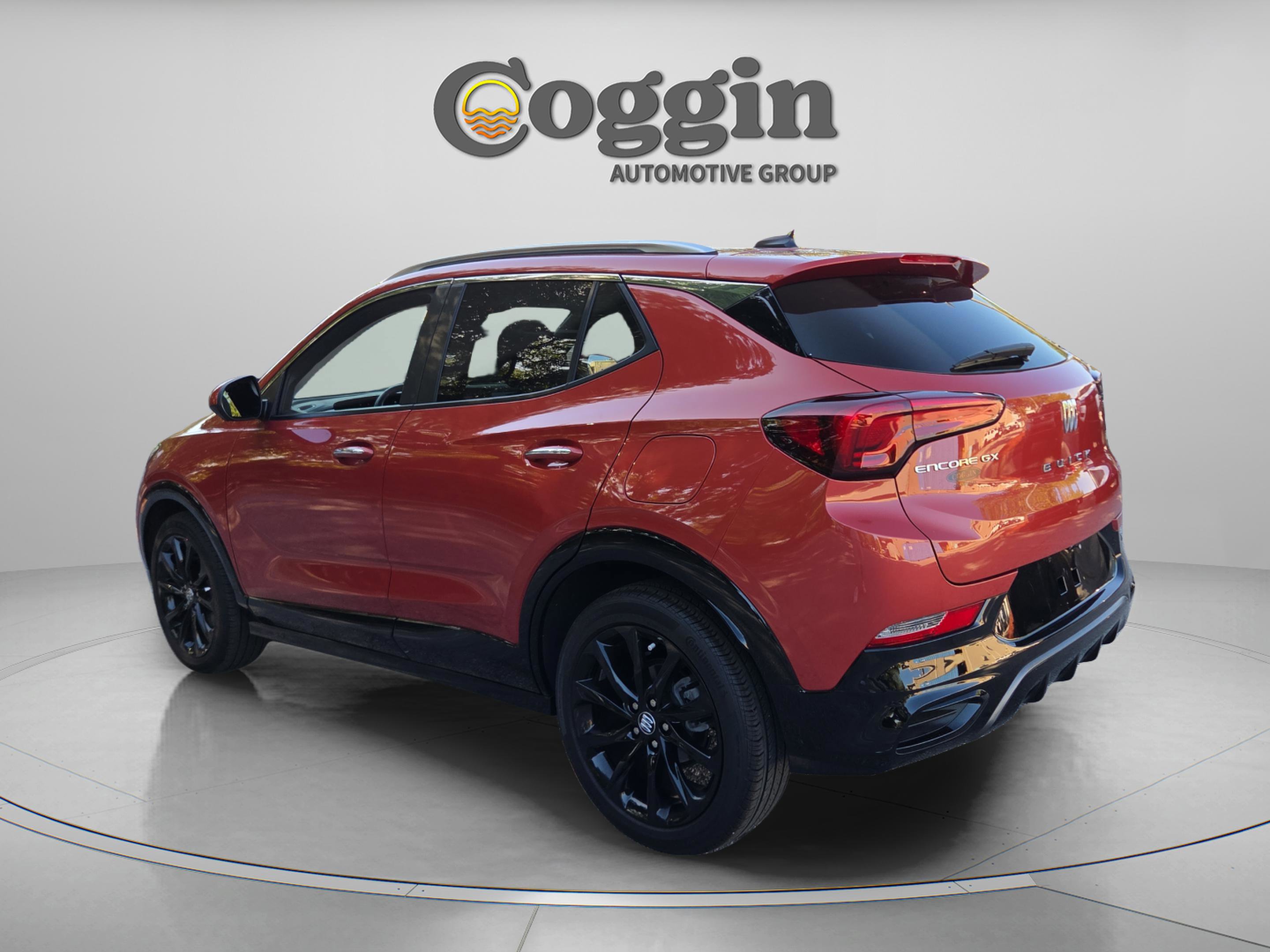 Used 2024 Buick Encore GX Sport Touring w/ Experience Buick Package FWD image 3